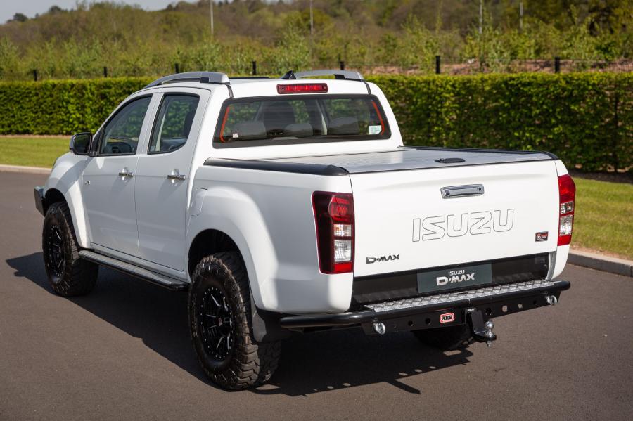  Isuzu D-Max GO2 2020 года  (фото 9 из 24)